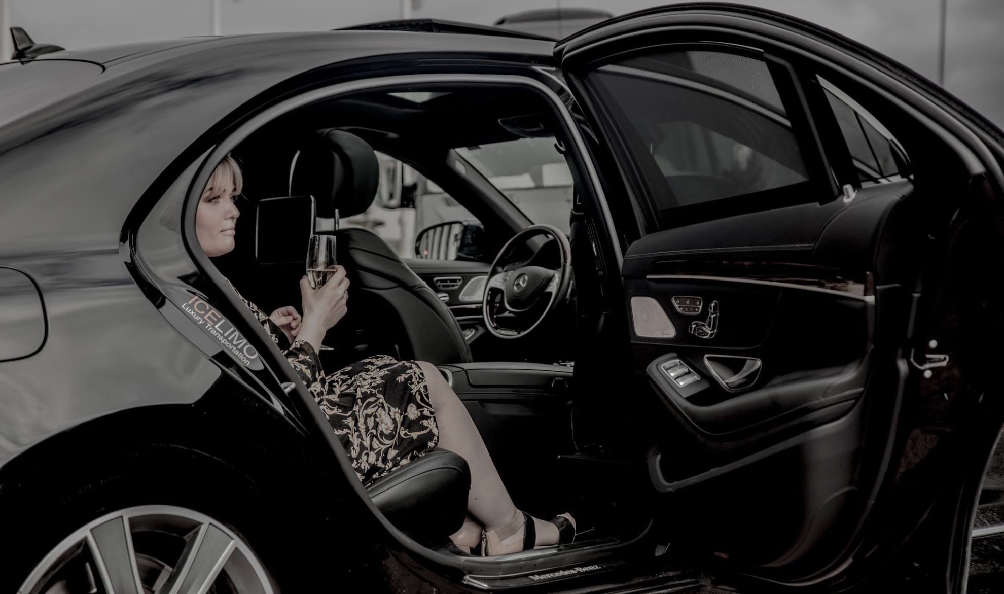 Luxury Transportation Service in Iceland